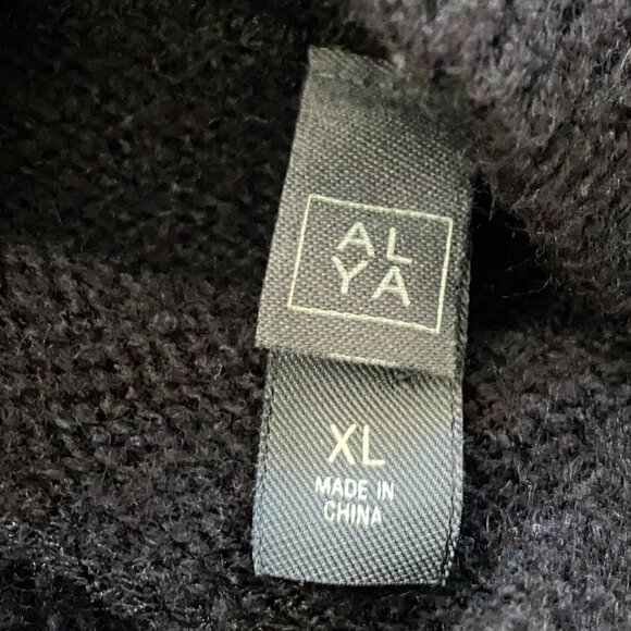 Lucia Floral Embroidered Pull Over Sweater - Picture 6 of 7